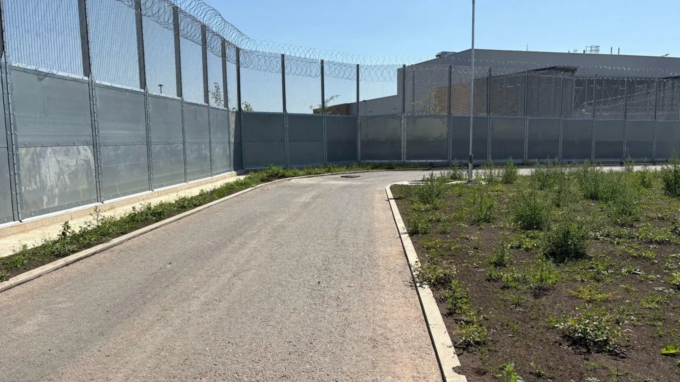 Hmp Rye Hil Extension HMP Fosse Way, Glen Parva | Careys